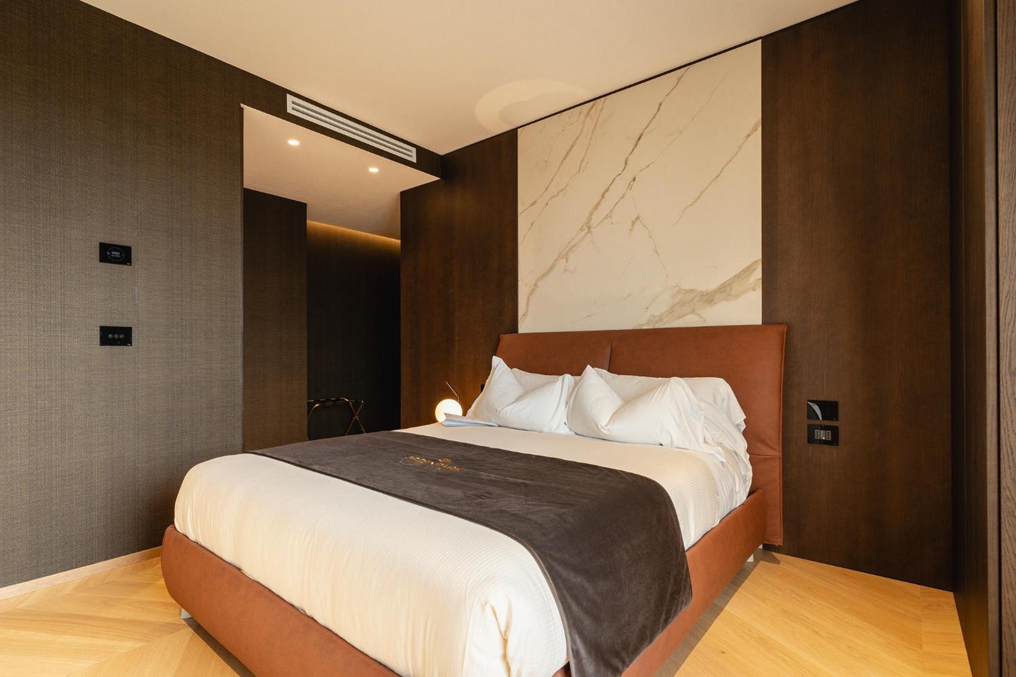 Green Park Penthouse Suite & Pool - Heated Pool - Bari Exterior foto