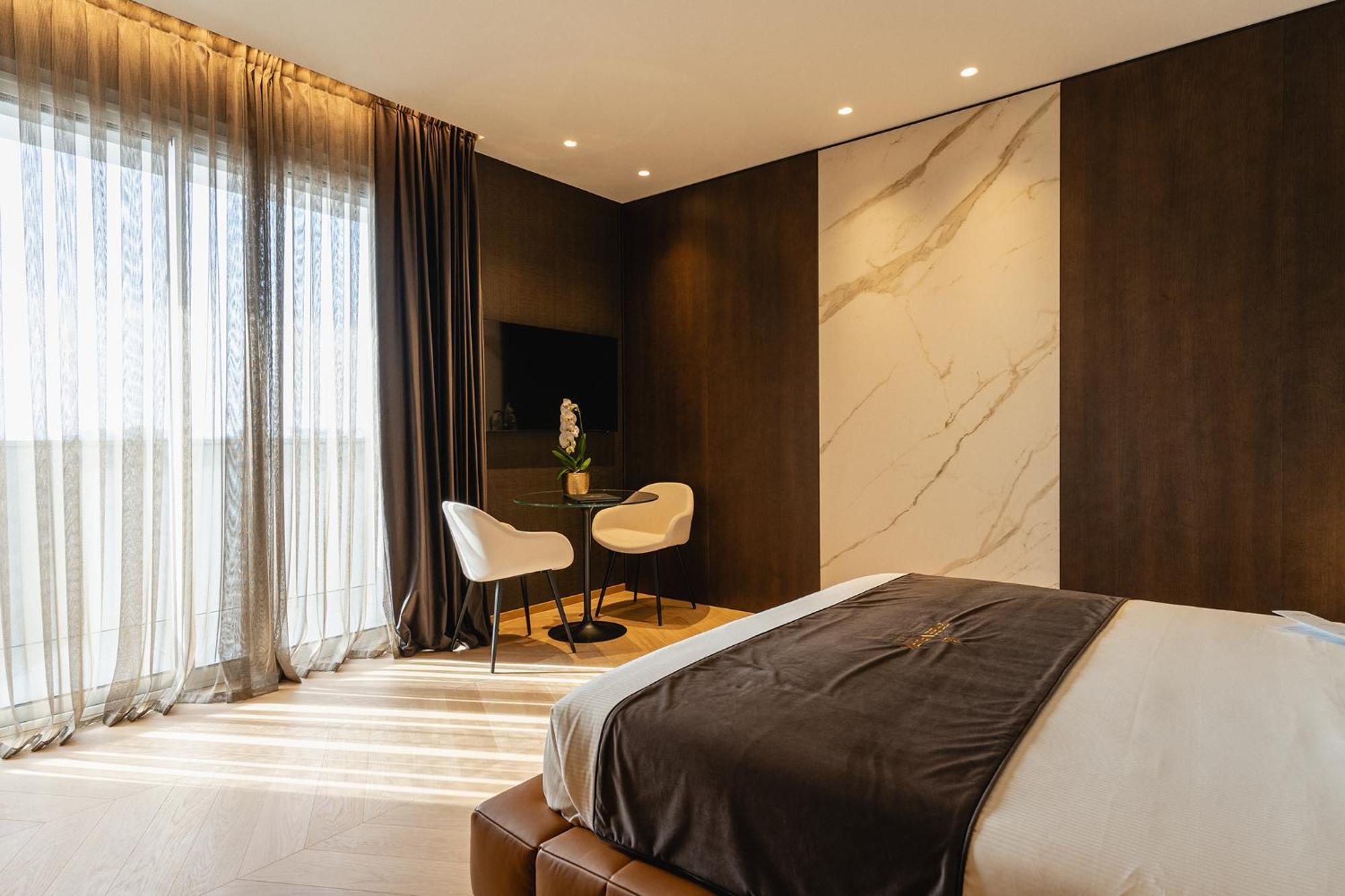 Green Park Penthouse Suite & Pool - Heated Pool - Bari Exterior foto